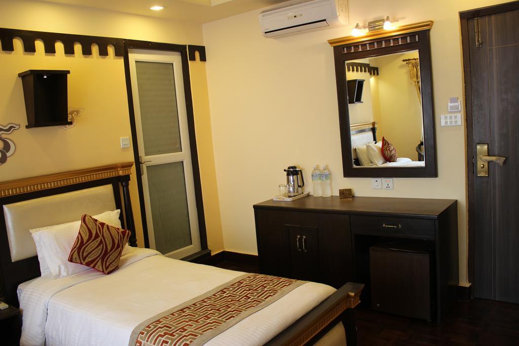 Hotel Encounter Nepal & Spa Katmandu Zewnętrze zdjęcie