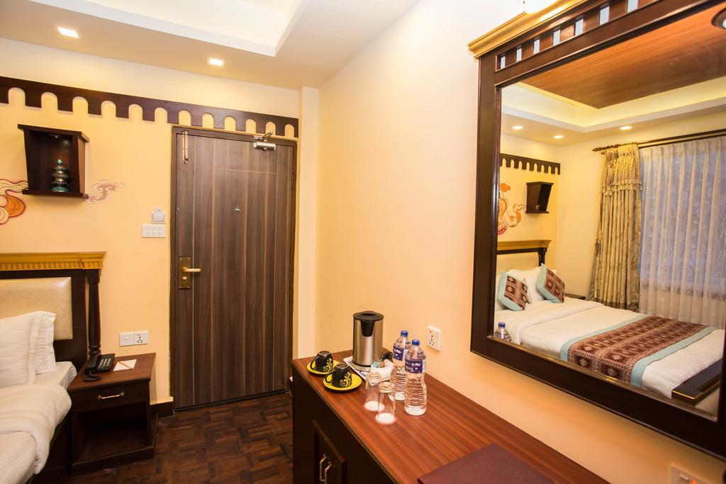 Hotel Encounter Nepal & Spa Katmandu Zewnętrze zdjęcie