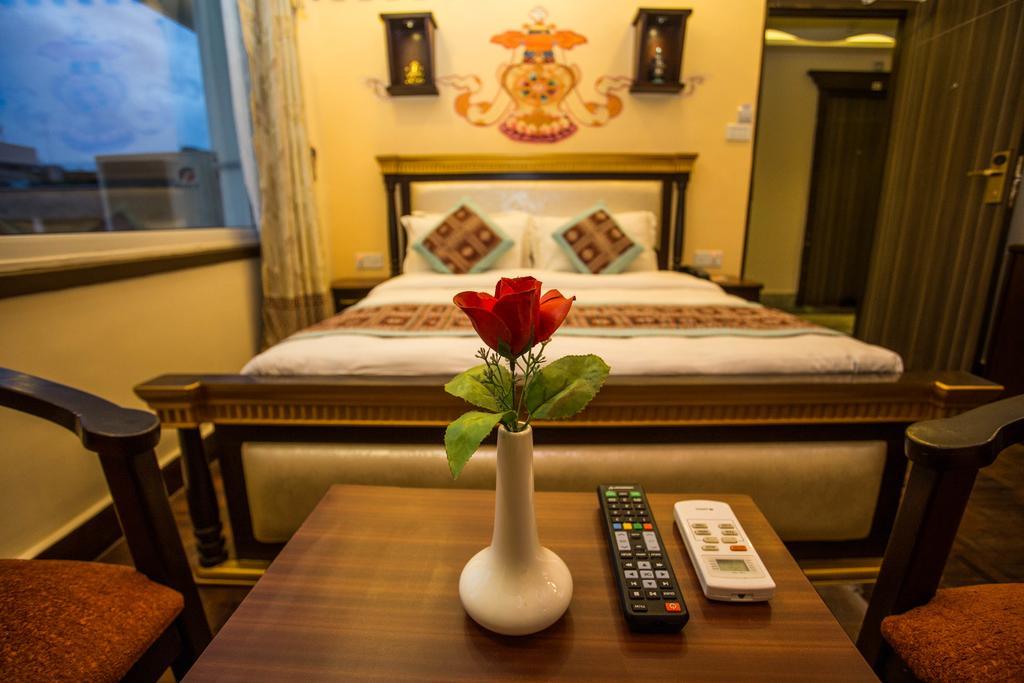 Hotel Encounter Nepal & Spa Katmandu Zewnętrze zdjęcie